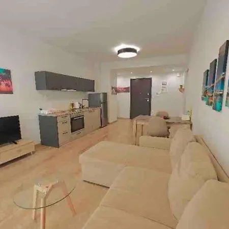 Deluxe In The Center Of Kallithea