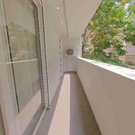 Apartment Deluxe In The Center Of Kallithea