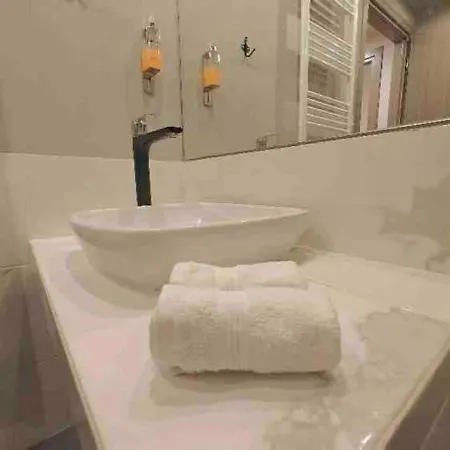 Deluxe In The Center Of Kallithea * Athens